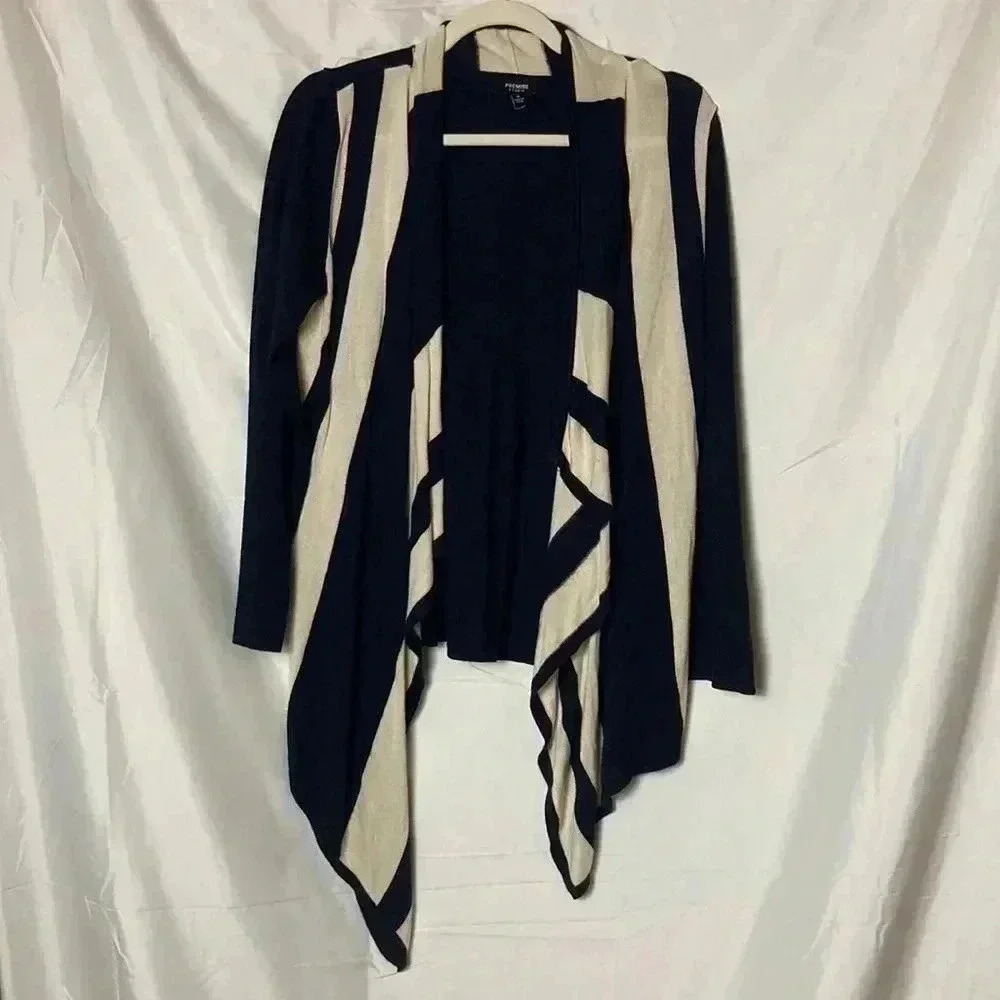 Premise‎ studio sweater cardigan